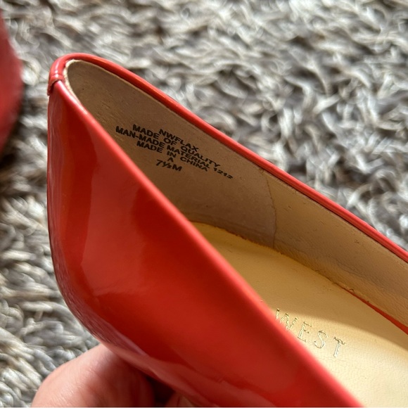 Coral Stilettos - Picture 6 of 9